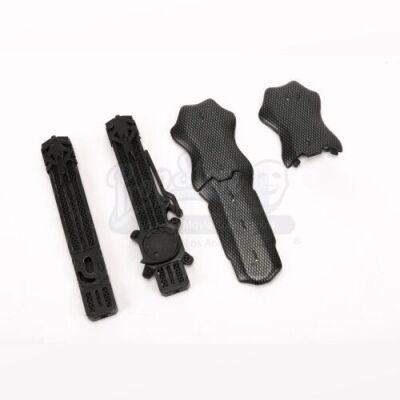 Lot # 15 - ASSASSIN'S CREED - Set of Modern Assassin's Wristblade Components