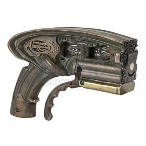 Lot # 38 - CHRONICLES OF RIDDICK - Necromonger Pistol