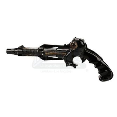 Lot # 80 - FLASH GORDON - Ming's Officer's Laser Pistol
