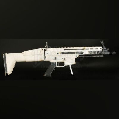 Lot # 125 - KINGSMAN: THE SECRET SERVICE - Valentine Guard's SCAR Rifle