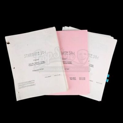 Lot # 177 - STARGATE SG-1 - Set of "Chimera" Episode Scripts