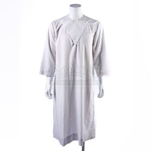 Lot # 315 - S5E08 - "App Development and Condiments": Ben Chang's (as portrayed by Ken Jeong) MeowMeowBeez Robe