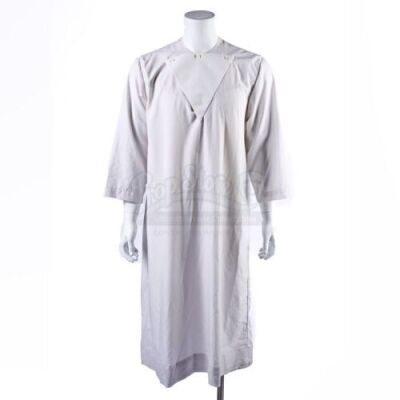 Lot # 315 - S5E08 - "App Development and Condiments": Ben Chang's (as portrayed by Ken Jeong) MeowMeowBeez Robe