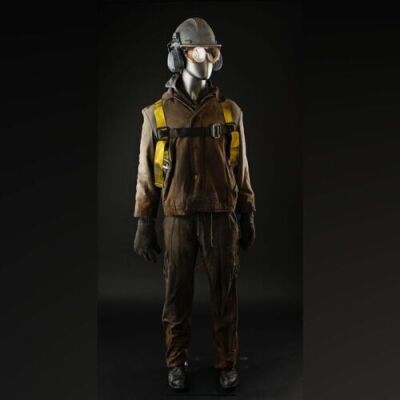 PACIFIC RIM - Kaiju Wall Construction Worker (Derek Anyemany) Costume