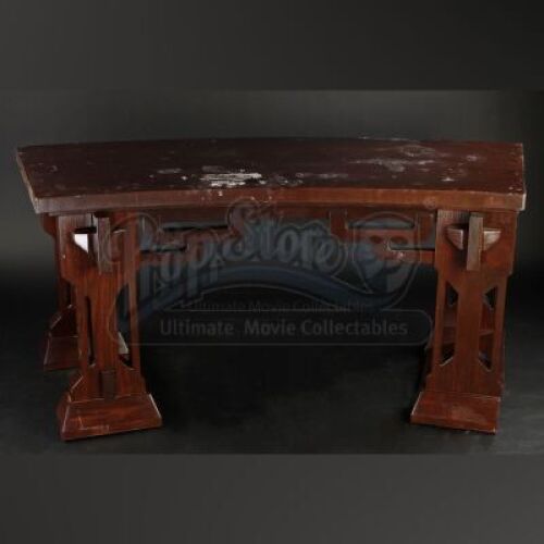 PACIFIC RIM - Hannibal Chau (Ron Perlman) Large Desk