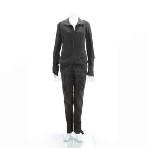 Lot # 126 - The Divergent Series: Insurgent (2015): Beatrice "Tris" Prior's Simulation Jacket and Pants