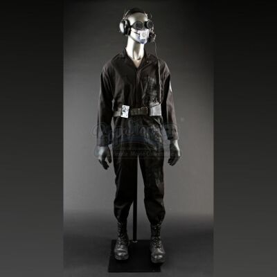 PACIFIC RIM - Jaeger Conn Pod Technician Costume 001