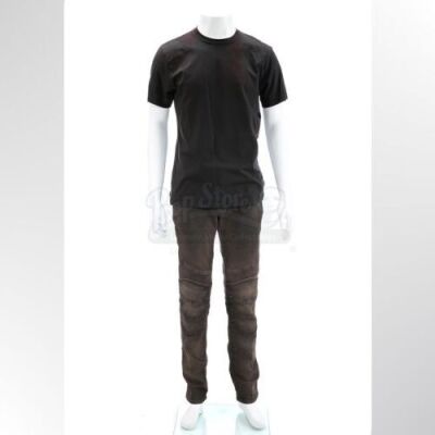 Lot # 164 - The Divergent Series: Allegiant (2016): Tobias "Four" Chicago Escape T-Shirt and Pants
