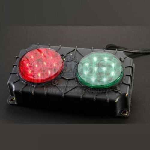PACIFIC RIM - Red and Green Light Box