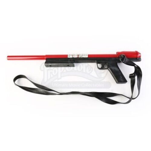 Lot # 178 - Divergent (2014): Dauntless Capture the Flag Dart Gun