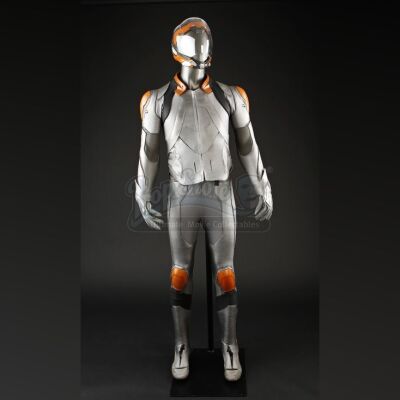 ENDER'S GAME - Dragon Flash Suit with Helmet 01