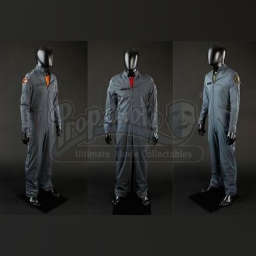 ENDER'S GAME - Battle School Training Suit Lot 03