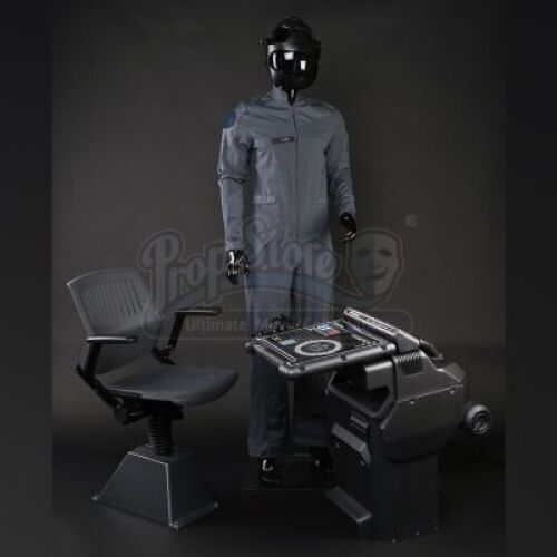 ENDER'S GAME - Drone Pilot Uniform and Control Station 01