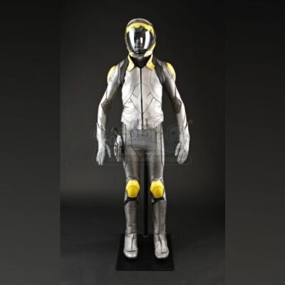 ENDER'S GAME - Ender Wiggin's (Asa Butterfield) Launchie Flash Suit 02