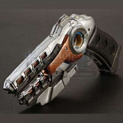 ENDER'S GAME - Stunt Rubber Flash Gun 05
