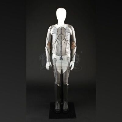 ENDER'S GAME - Ender Wiggin's (Asa Butterfield) Test Flash Suit