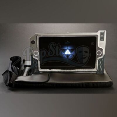 ENDER'S GAME - Deskpad and Bag Set 07