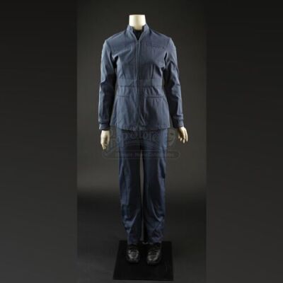 ENDER'S GAME - Petra Arkanian's (Hailee Steinfeld) BDU Costume 02