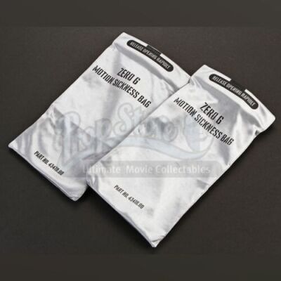 ENDER'S GAME - Pair of Zero Gravity Motion Sickness Bags 02