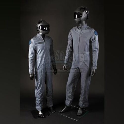 ENDER'S GAME - Pair of Drone Pilot Uniforms 04