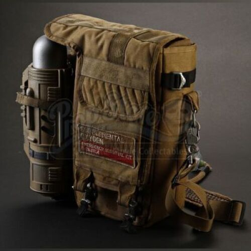 ENDER'S GAME - Ender Wiggins's (Asa Butterfield) Supplemental Oxygen Emergency Survival Kit