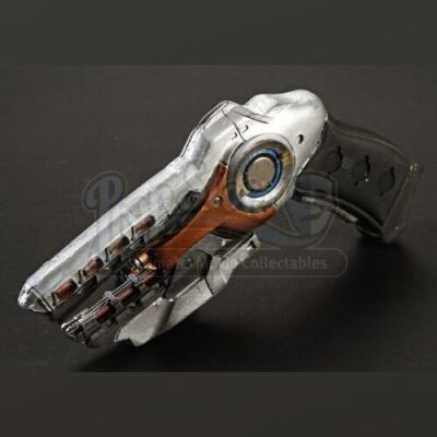 ENDER'S GAME - Stunt Rubber Flash Gun 07