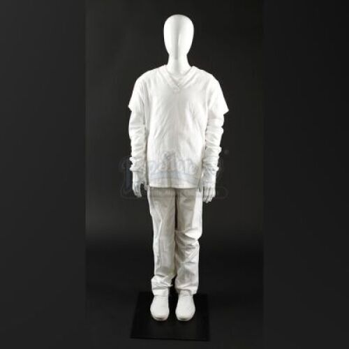ENDER'S GAME - Ender Wiggin's (Asa Butterfield) Scrubs