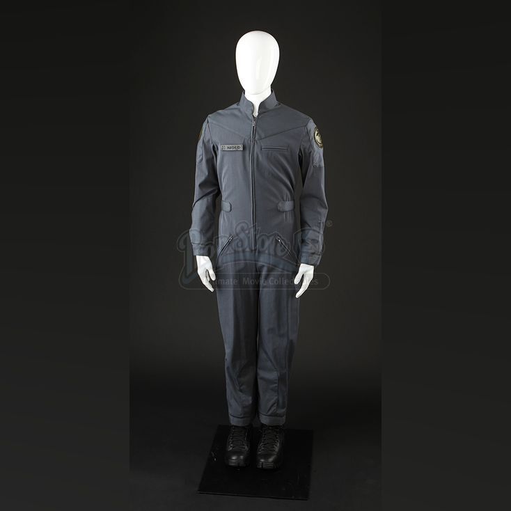 ENDER'S GAME - Bonzo Madrid's (Moises Arias) Salamander Training Suit 01