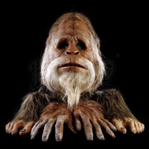 HARRY AND THE HENDERSONS (1987) - Harry Head, Hands, Feet and Muscle Suit