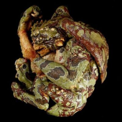 GREMLINS 2: THE NEW BATCH (1990) - Hatching Gremlin Puppet