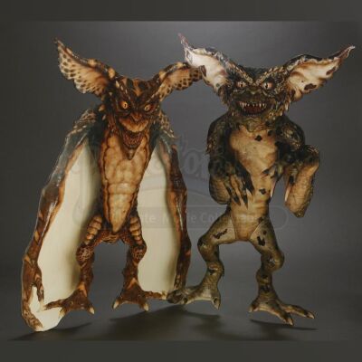 GREMLINS 2: THE NEW BATCH (1990) - Pair of Gremlin Cutouts