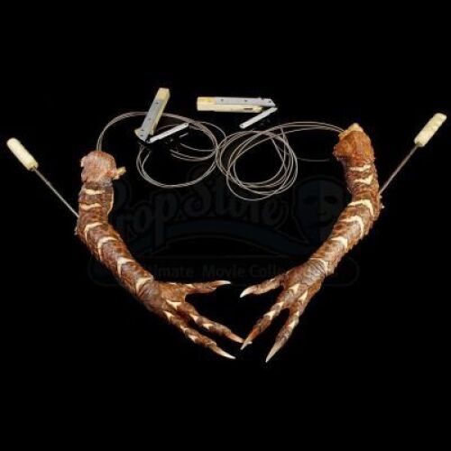 GREMLINS 2: THE NEW BATCH (1990) - Brain Gremlin Insert Puppet Hands