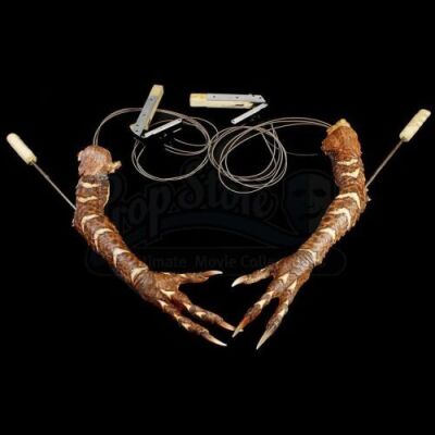 GREMLINS 2: THE NEW BATCH (1990) - Brain Gremlin Insert Puppet Hands