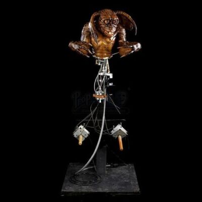 GREMLINS 2: THE NEW BATCH (1990) - Mechanical Lenny Gremlin Puppet