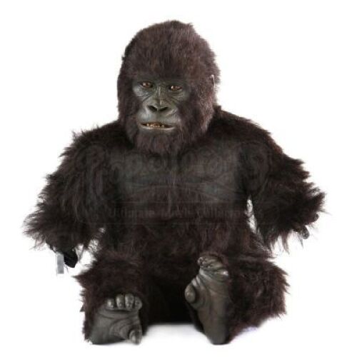 MIGHTY JOE YOUNG (1998) - Animatronic Baby Joe Rod Puppet