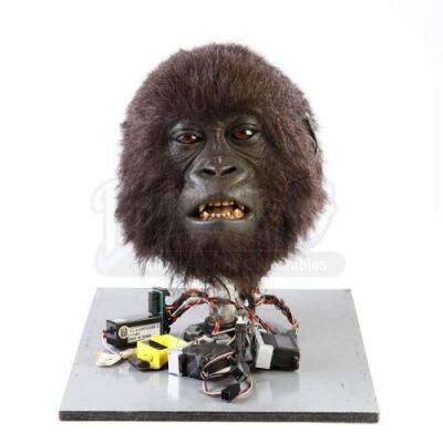 MIGHTY JOE YOUNG (1998) - Animatronic Baby Joe Head
