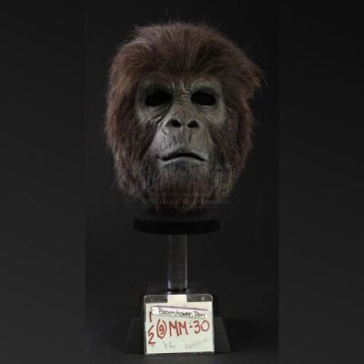 PLANET OF THE APES (2001) - Pair of Gorilla (Don Boomhower) Face Masks