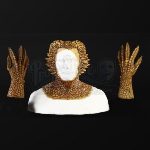 MEN IN BLACK II (2002) - Corn Face Alien (Michael Garvey) Cowl, Face Appliance and Glove Lot