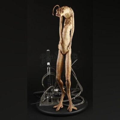 MEN IN BLACK II (2002) - Mechanical Worm Guy Puppet