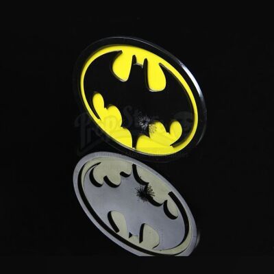 BATMAN (1989) - Batman's (Michael Keaton) Hero Bullet Hit Bat Emblem