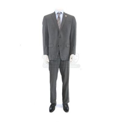 Lot # 175 - S2E11 Lost Boy: Alan Snyder's Stunt Green Zone Escape Suit