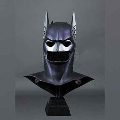 BATMAN & ROBIN (1997) - Batman's (George Clooney) Arctic Batsuit Cowl
