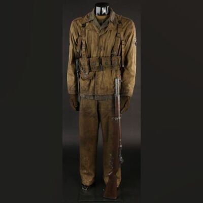 U.S. Infantry Uniform with Rifle