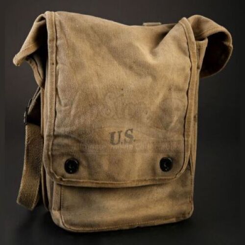 Sergeant Davis' (Brad William Henke) Navigation Satchel