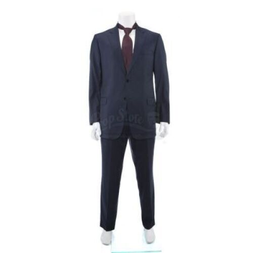 Lot # 8: James Riley (Matthew Modine) Initial Briefing Suit