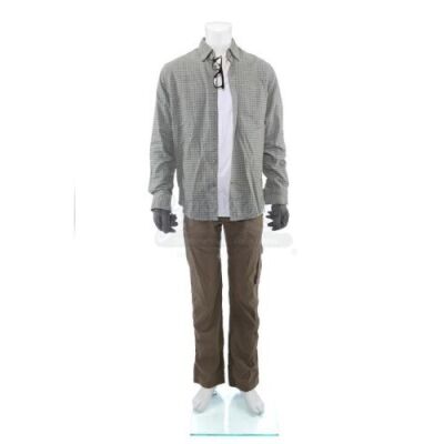 Lot # 57: Steve Forsing's (Jeffery Donovan) Convoy Ambush Costume