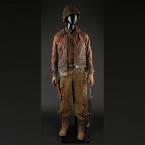 Sergeant Miles' (Scott Eastwood) U.S. Infantry Uniform