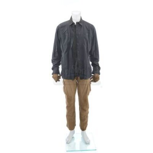 Lot # 68: Matt's (Josh Brolin) Distressed Convoy Ambush Costume