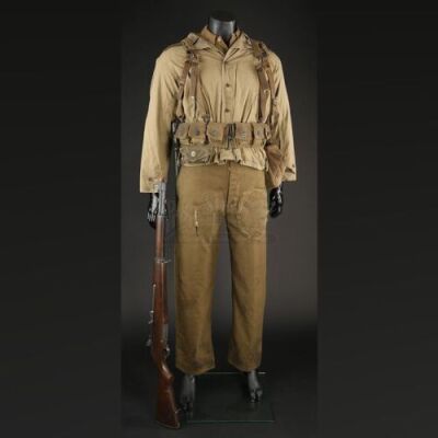 U.S. Infantry Lot with Rifle