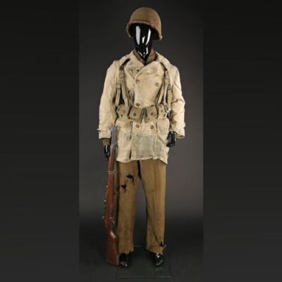 U.S. Infantry Lot with Rifle